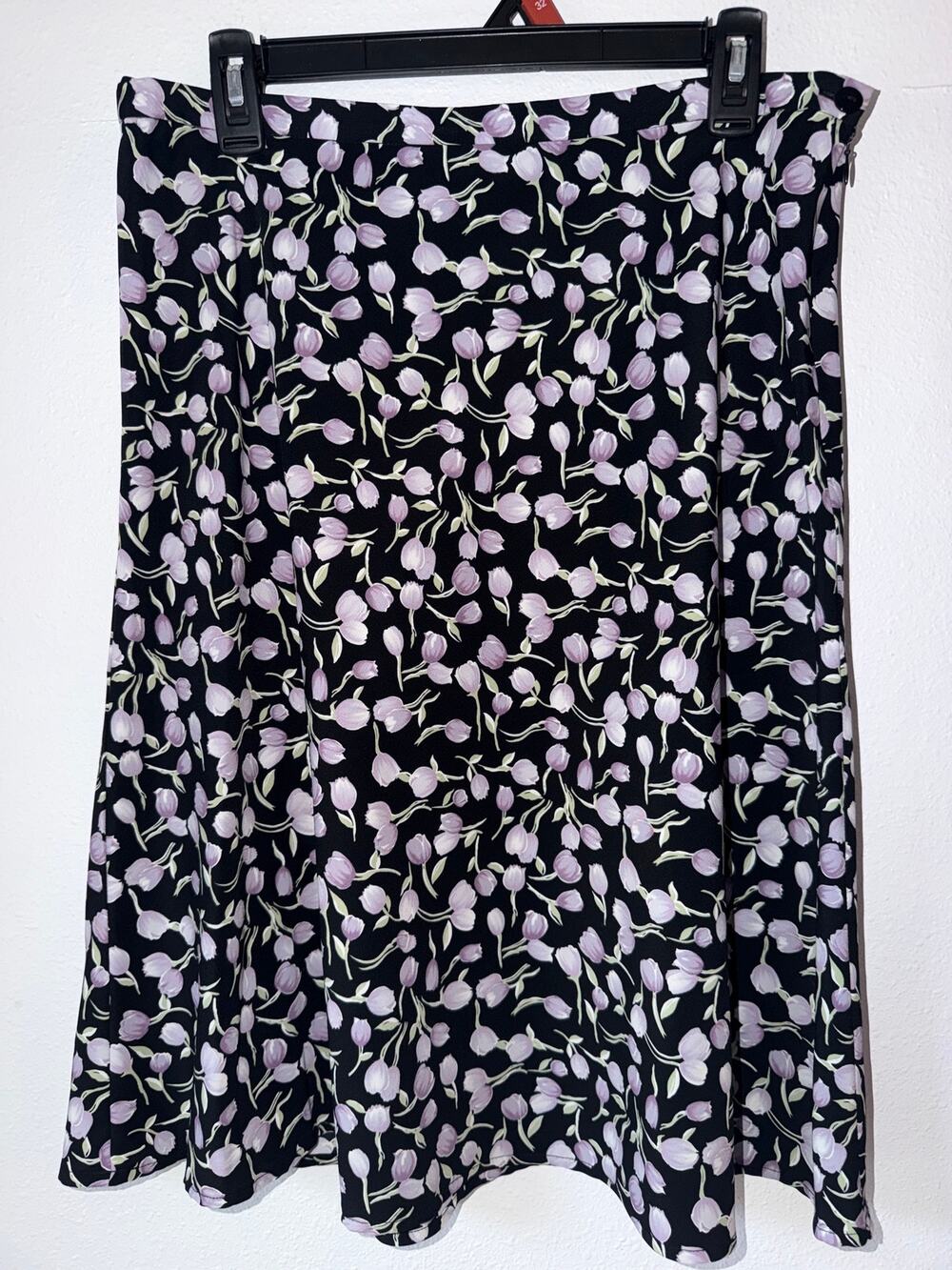 Dressbarn Black Purple Tulip Print Floral Print Vintage Inspired Midi Skirt 14